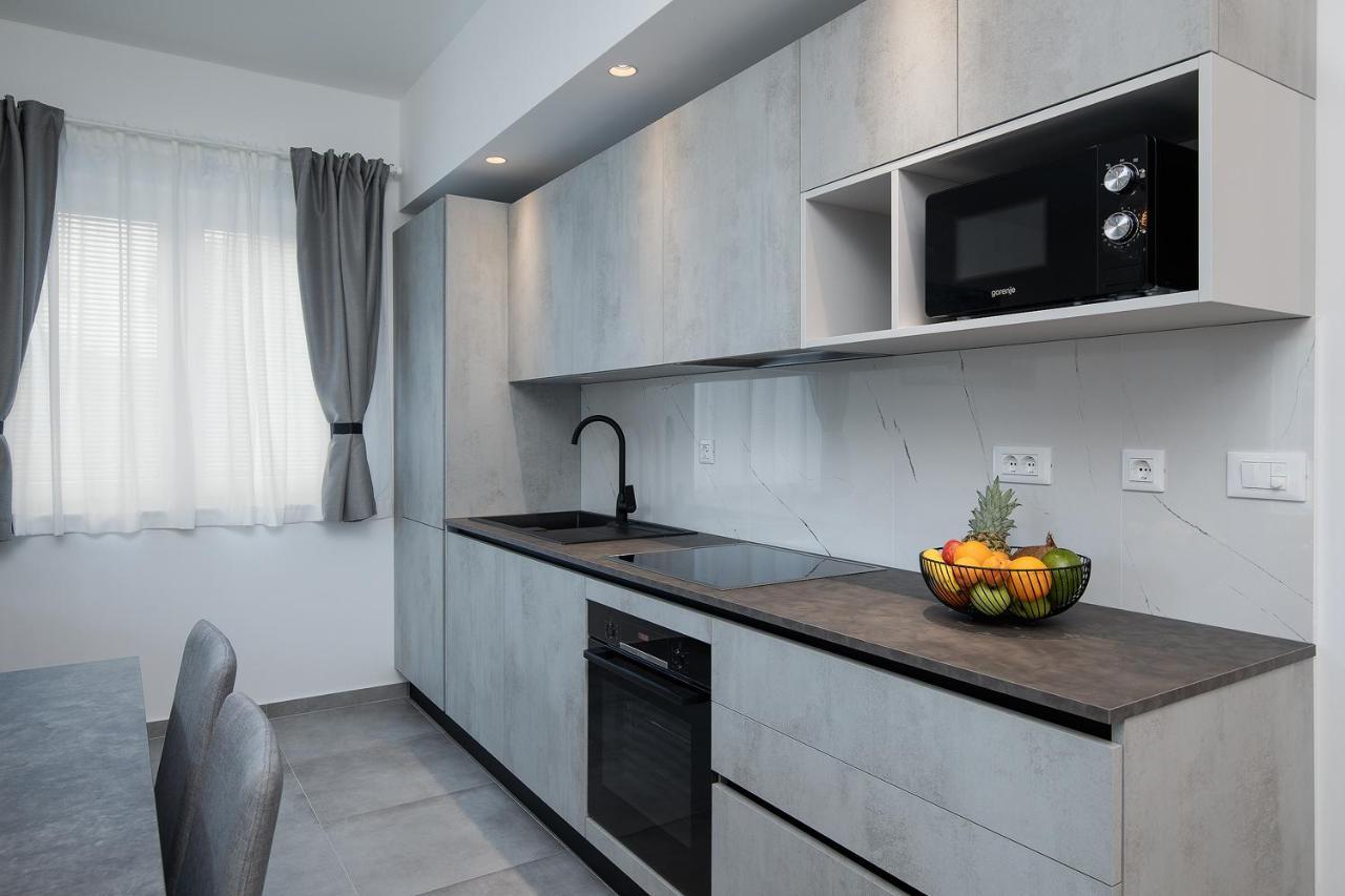 Apartments Igor Медулин Екстериор снимка