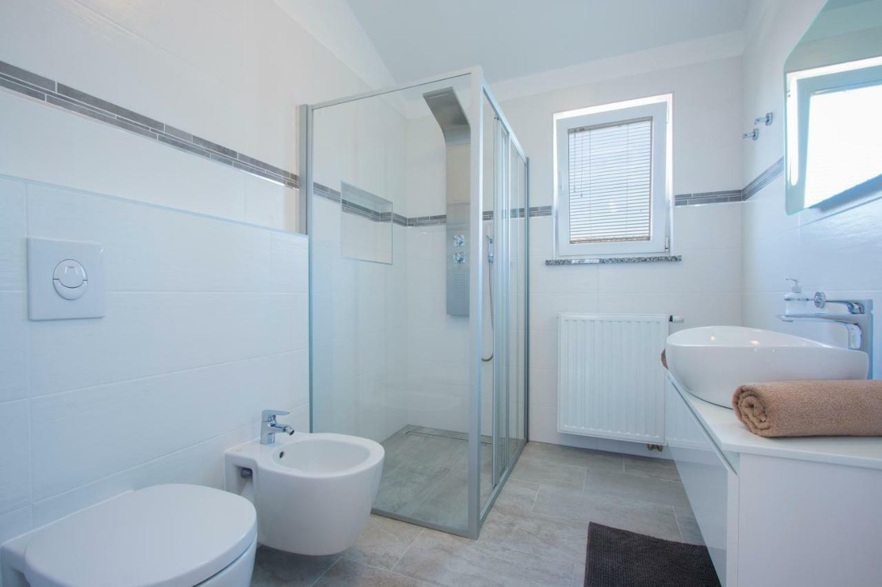 Apartments Igor Медулин Екстериор снимка